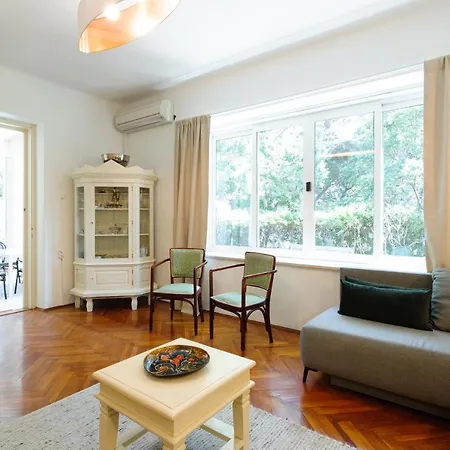 Villa Linda *